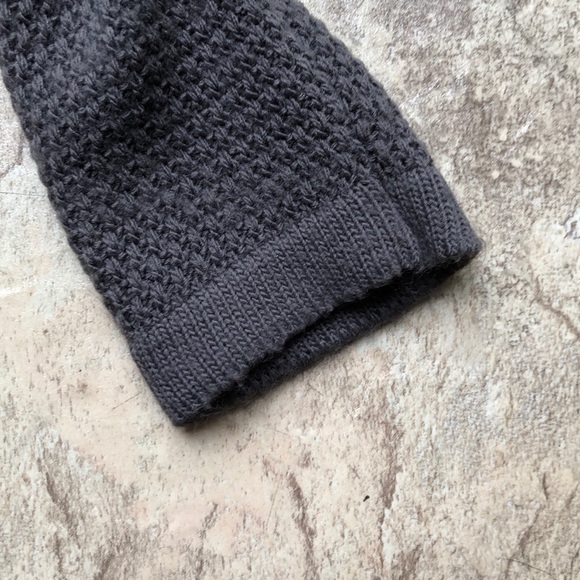 American Eagle Don’t Ask Why Grey Cardigan - Picture 3 of 4